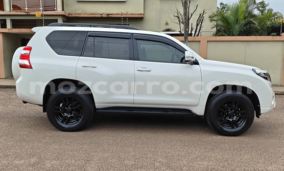 Comprar Usado Toyota Land Cruiser Prado Branco Carro em Maputo em Maputo Comprar Usado Toyota Land Cruiser Prado Branco Carro em Maputo em Maputo