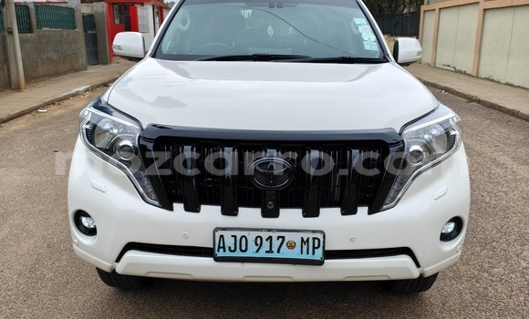 Comprar Usado Toyota Land Cruiser Prado Branco Carro em Maputo em Maputo Comprar Usado Toyota Land Cruiser Prado Branco Carro em Maputo em Maputo