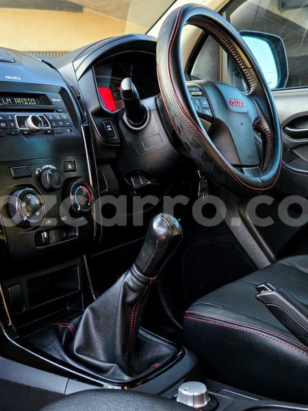 Big with watermark isuzu d max maputo maputo 40450