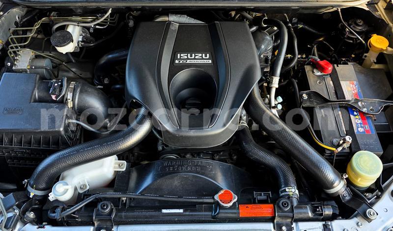 Big with watermark isuzu d max maputo maputo 40450
