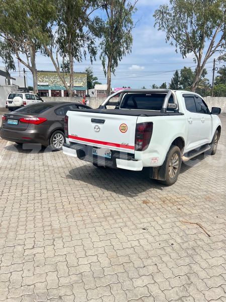 Big with watermark mazda bt 50 maputo maputo 40452