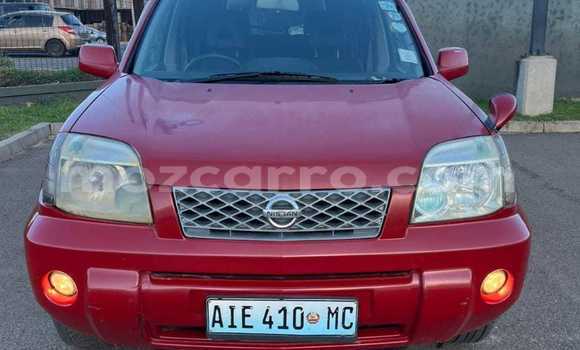 Tenga Tsaru Nissan X-Trail Tsvuku Mota in Maputo in Maputo Tenga Tsaru Nissan X-Trail Tsvuku Mota in Maputo in Maputo