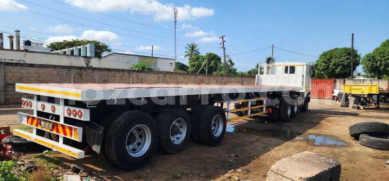 Big with watermark man silent maputo maputo 40459