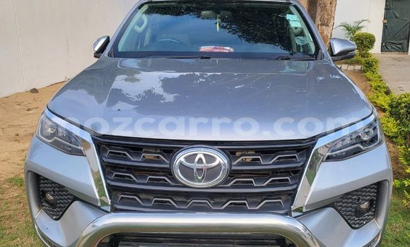 Tenga Tsaru Toyota Fortuner Bhurawuni Mota in Maputo in Maputo Tenga Tsaru Toyota Fortuner Bhurawuni Mota in Maputo in Maputo