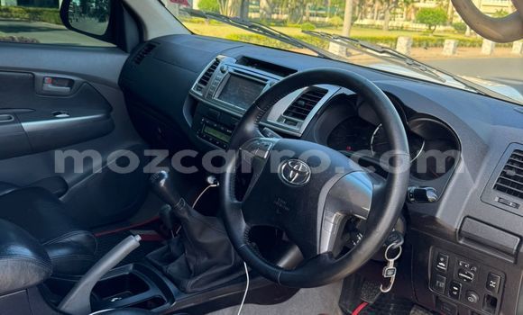 Tenga Tsaru Toyota Hilux Chena Mota in Maputo in Maputo Tenga Tsaru Toyota Hilux Chena Mota in Maputo in Maputo