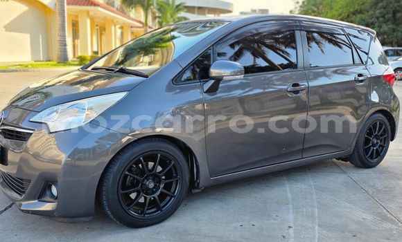 Comprar Usado Toyota Ractis Prata Carro em Maputo em Maputo