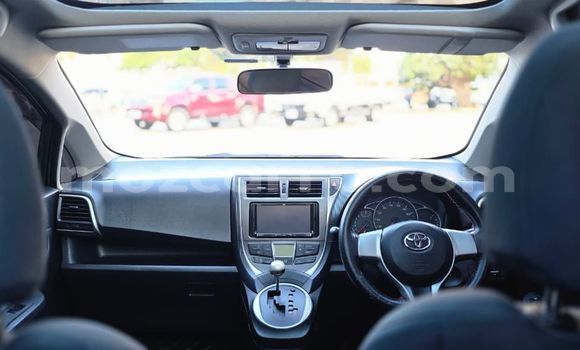 Buy Used Toyota Ractis Silver Car in Maputo in Maputo Buy Used Toyota Ractis Silver Car in Maputo in Maputo