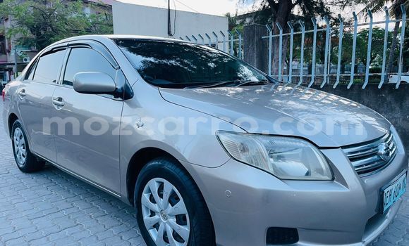 Comprar Usado Toyota Axio Prata Carro em Maputo em Maputo