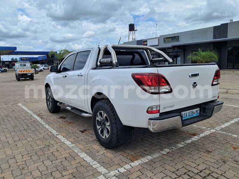 Big with watermark mazda bt 50 maputo maputo 40476