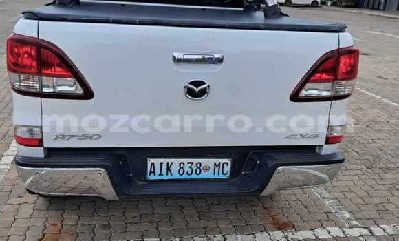 Tenga Tsaru Mazda BT-50 Chena Mota in Maputo in Maputo Tenga Tsaru Mazda BT-50 Chena Mota in Maputo in Maputo