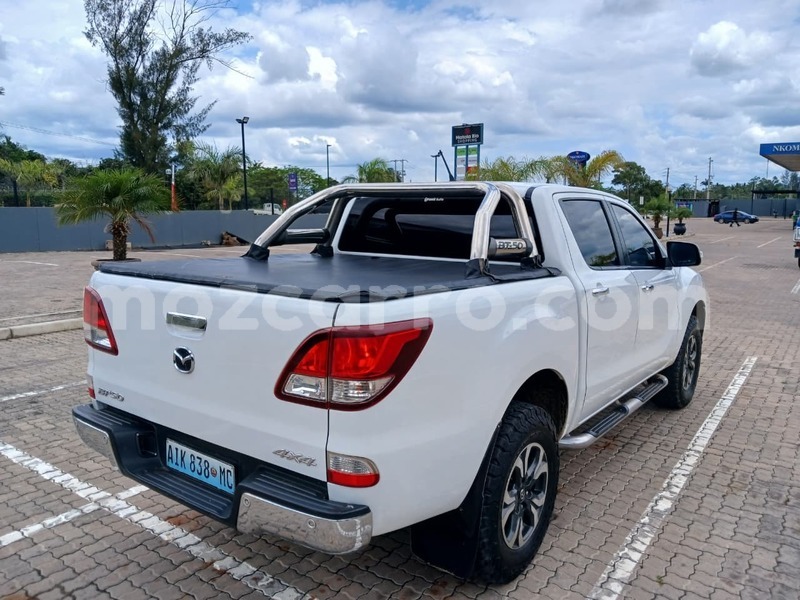 Big with watermark mazda bt 50 maputo maputo 40476