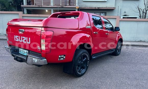 Nunua Ilio tumika Isuzu D-MAX Nyekundu Gari ndani ya Maputo nchini Maputo Nunua Ilio tumika Isuzu D-MAX Nyekundu Gari ndani ya Maputo nchini Maputo
