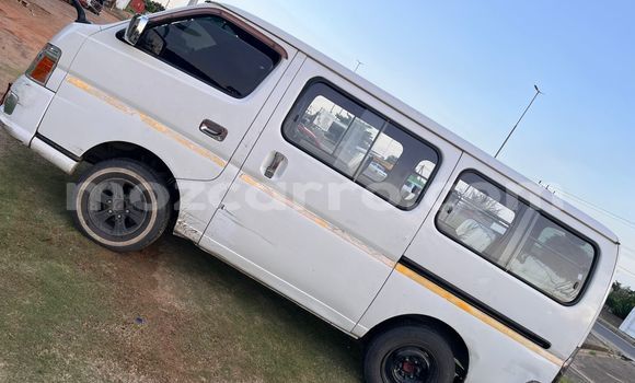 Tenga Tsaru Nissan Caravan Chena Mota in Maputo in Maputo Tenga Tsaru Nissan Caravan Chena Mota in Maputo in Maputo