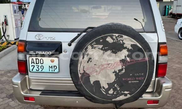 Tenga Tsaru Toyota Land Cruiser Prado Chena Mota in Maputo in Maputo Tenga Tsaru Toyota Land Cruiser Prado Chena Mota in Maputo in Maputo