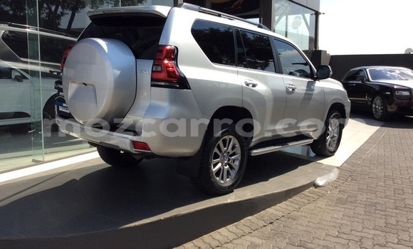 Buy Used Toyota Land Cruiser Prado Silver Car in Maputo in Maputo Buy Used Toyota Land Cruiser Prado Silver Car in Maputo in Maputo