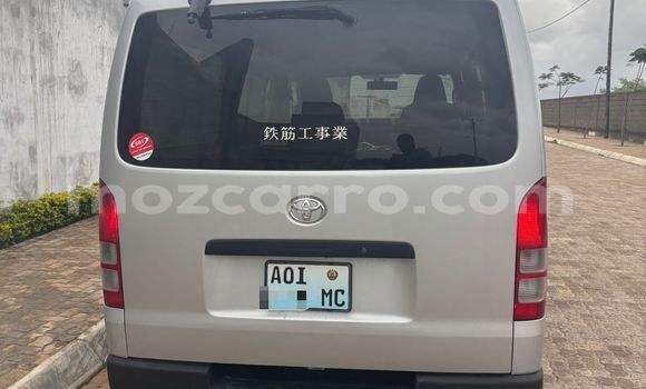 Buy Used Toyota Hiace Other Car in Maputo in Maputo Buy Used Toyota Hiace Other Car in Maputo in Maputo