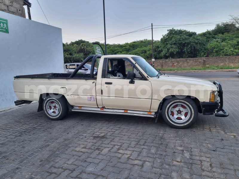 Big with watermark toyota hilux maputo maputo 40488