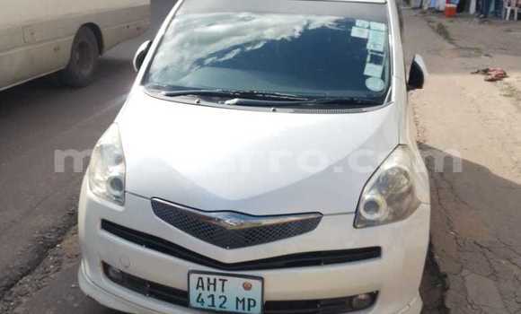 Nunua Ilio tumika Toyota Ractis Nyeupe Gari ndani ya Maputo nchini Maputo Nunua Ilio tumika Toyota Ractis Nyeupe Gari ndani ya Maputo nchini Maputo