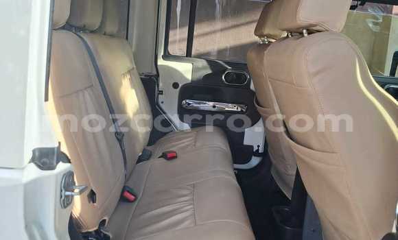 Nunua Ilio tumika Peugeot 3008 Nyekundu Gari ndani ya Maputo nchini Maputo Nunua Ilio tumika Peugeot 3008 Nyekundu Gari ndani ya Maputo nchini Maputo