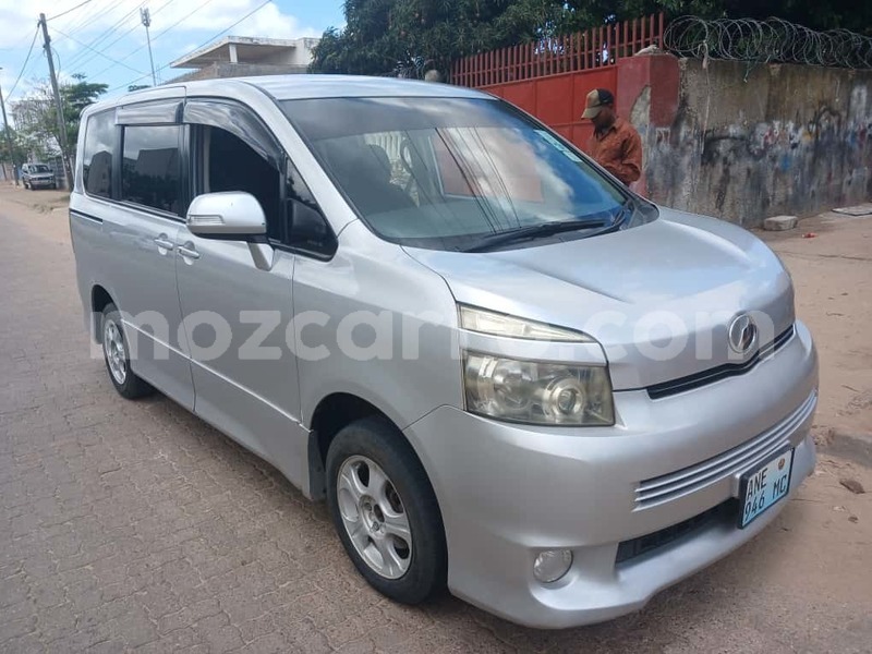 Big with watermark toyota voxy maputo maputo 40497