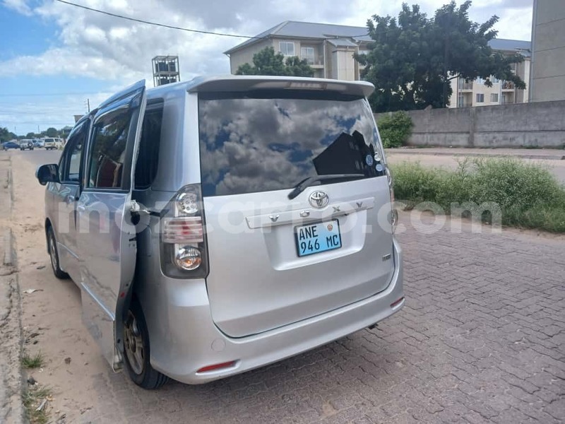 Big with watermark toyota voxy maputo maputo 40497