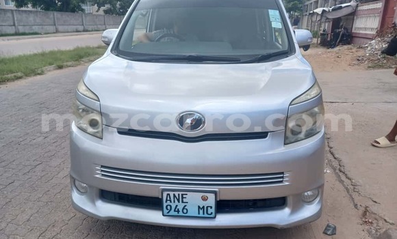 Buy Used Toyota Voxy Other Car in Maputo in Maputo Buy Used Toyota Voxy Other Car in Maputo in Maputo