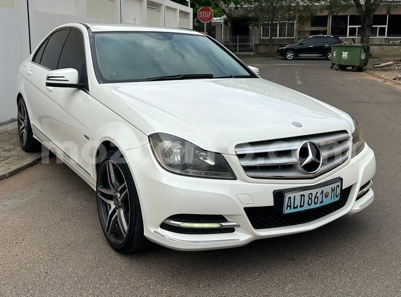 Big with watermark mercedes benz c180 coupe maputo maputo 40498