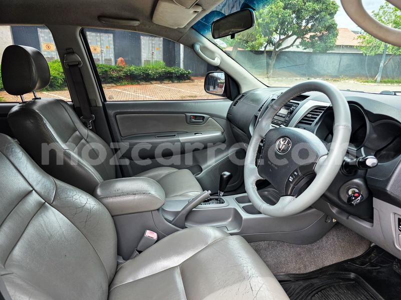 Big with watermark toyota hilux maputo maputo 40501