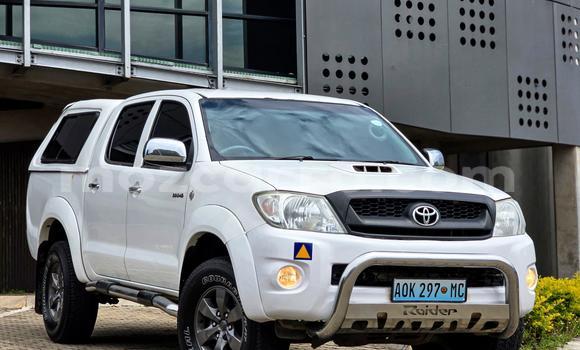 Tenga Tsaru Toyota Hilux Chena Mota in Maputo in Maputo Tenga Tsaru Toyota Hilux Chena Mota in Maputo in Maputo