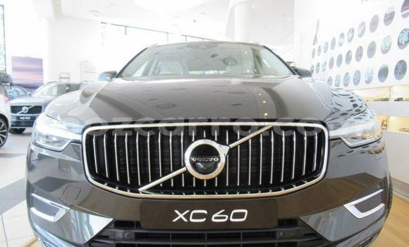 Comprar Usado Volvo XC60 Preto Carro em Maputo em Maputo Comprar Usado Volvo XC60 Preto Carro em Maputo em Maputo