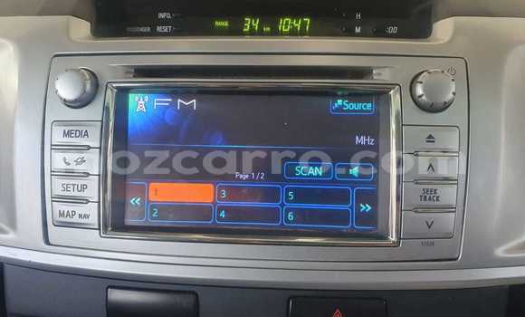 Buy Used Toyota Hilux White Car in Beira in Sofala Buy Used Toyota Hilux White Car in Beira in Sofala