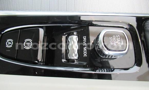 Comprar Usado Volvo XC60 Preto Carro em Maputo em Maputo Comprar Usado Volvo XC60 Preto Carro em Maputo em Maputo