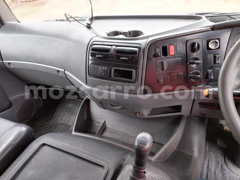 Big with watermark mercedes benz 1117 cabo delgado pemba 40504