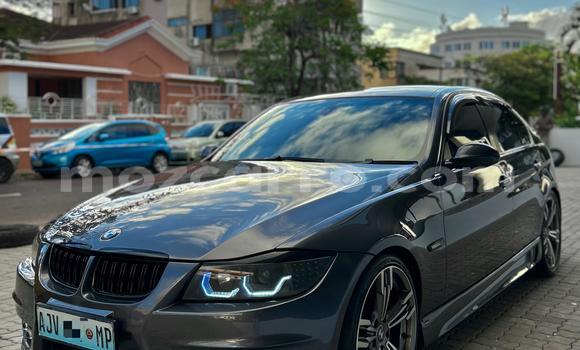 Nunua Ilio tumika BMW 3-Series Brown Gari ndani ya Maputo nchini Maputo Nunua Ilio tumika BMW 3-Series Brown Gari ndani ya Maputo nchini Maputo
