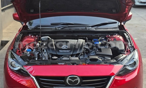 Tenga Tsaru Mazda Axela Tsvuku Mota in Maputo in Maputo Tenga Tsaru Mazda Axela Tsvuku Mota in Maputo in Maputo