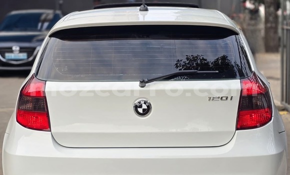 Comprar Usado BMW 1-Series Branco Carro em Maputo em Maputo Comprar Usado BMW 1-Series Branco Carro em Maputo em Maputo