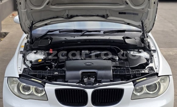 Comprar Usado BMW 1-Series Branco Carro em Maputo em Maputo Comprar Usado BMW 1-Series Branco Carro em Maputo em Maputo