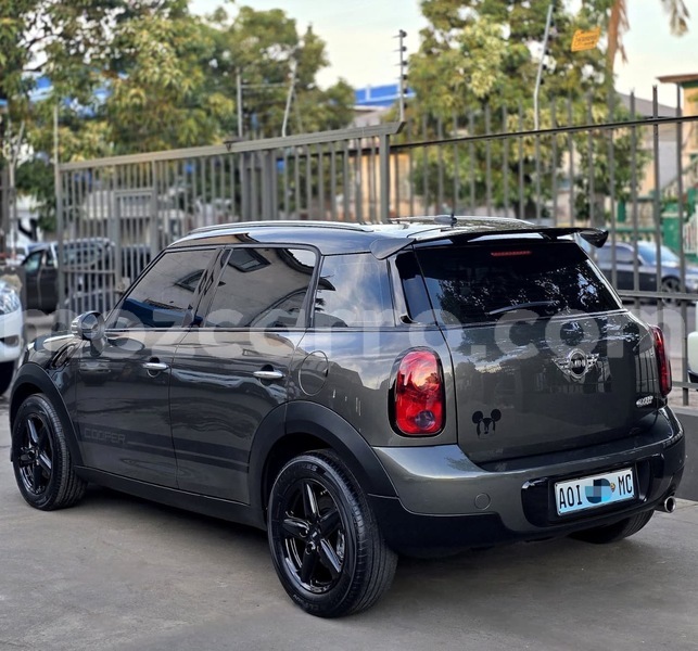 Big with watermark mini cooper s clubman nampula mocambique 40516