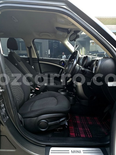 Big with watermark mini cooper s clubman nampula mocambique 40516