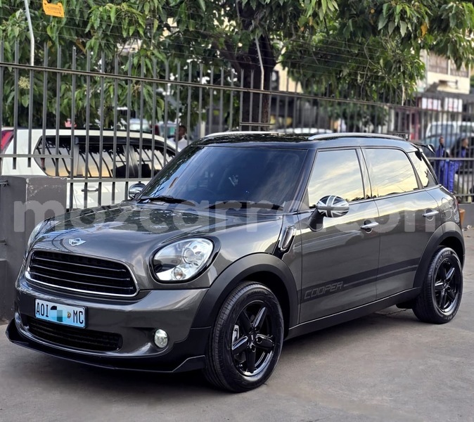 Big with watermark mini cooper s clubman nampula mocambique 40516