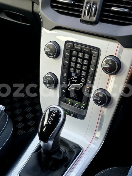 Big with watermark volvo v40 maputo maputo 40517