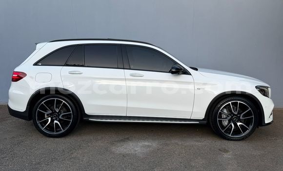 Tenga Tsaru Mercedes‒Benz GLC Coupe Chena Mota in Maputo in Maputo Tenga Tsaru Mercedes‒Benz GLC Coupe Chena Mota in Maputo in Maputo