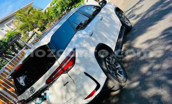 Tenga Tsaru Toyota Fortuner Chena Mota in Maputo in Maputo Tenga Tsaru Toyota Fortuner Chena Mota in Maputo in Maputo