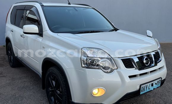 Nunua Mpya Nissan X-Trail Nyeupe Gari ndani ya Maputo nchini Maputo