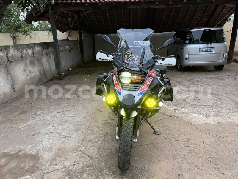 Big with watermark bmw r1200gs adventure maputo maputo 40543