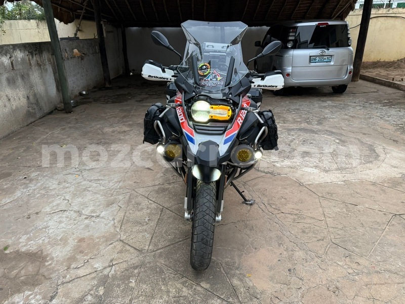 Big with watermark bmw r1200gs adventure maputo maputo 40543
