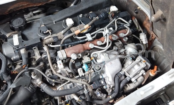Comprar Usado Toyota Hiace Prata Carro em Maputo em Maputo Comprar Usado Toyota Hiace Prata Carro em Maputo em Maputo