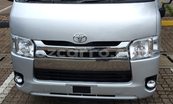 Comprar Usado Toyota Hiace Prata Carro em Maputo em Maputo Comprar Usado Toyota Hiace Prata Carro em Maputo em Maputo