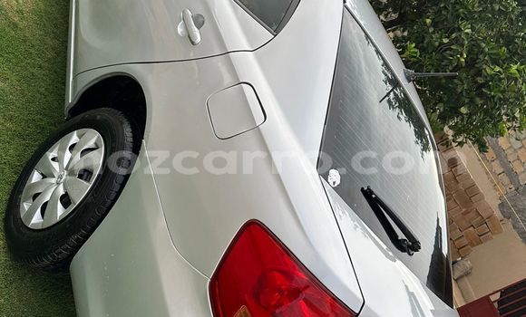 Nunua Ilio tumika Toyota Allion Fedha Gari ndani ya Maputo nchini Maputo Nunua Ilio tumika Toyota Allion Fedha Gari ndani ya Maputo nchini Maputo