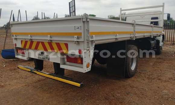 Buy Used Man Silent White Truck in Maputo in Maputo Buy Used Man Silent White Truck in Maputo in Maputo